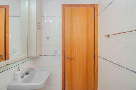 Apartamento à venda com 96m², 3 quartos e 2 vagasBanheiro da Suíte