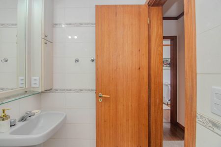 Apartamento à venda com 96m², 3 quartos e 2 vagasBanheiro Social