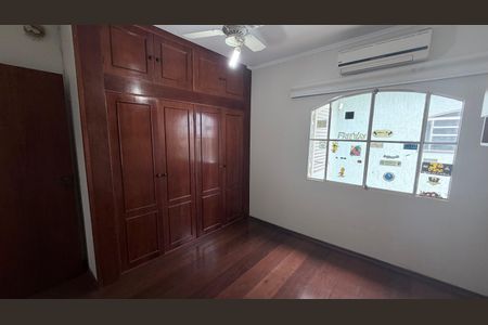 Casa à venda com 250m², 4 quartos e 3 vagasQuarto 3