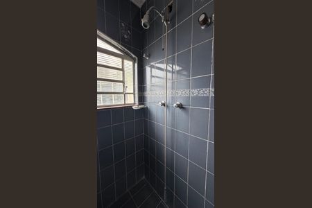 Casa à venda com 250m², 4 quartos e 3 vagasBanheiro da Suíte