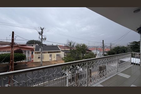 Casa à venda com 250m², 4 quartos e 3 vagasVaranda