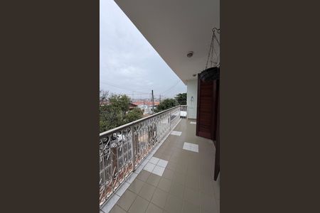 Casa à venda com 250m², 4 quartos e 3 vagasVaranda