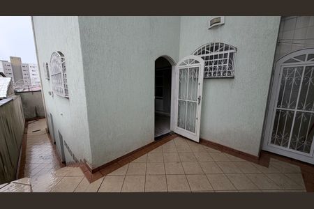 Casa à venda com 250m², 4 quartos e 3 vagasÁrea externa