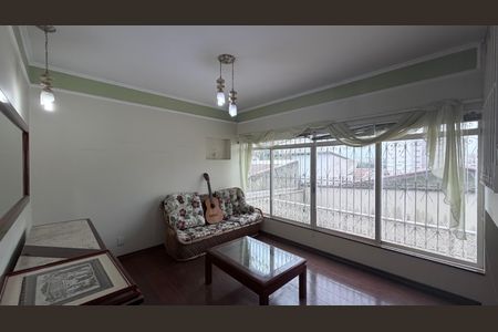 Casa à venda com 250m², 4 quartos e 3 vagasSala de Estar