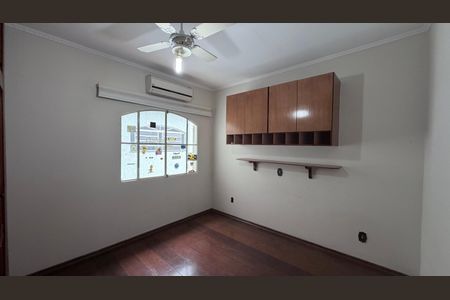 Casa à venda com 250m², 4 quartos e 3 vagasQuarto 3