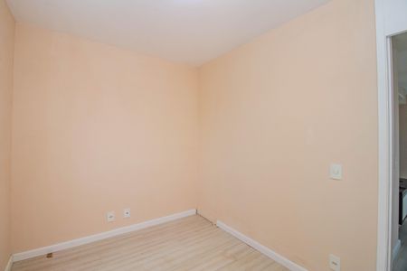 Quarto 2 de apartamento à venda com 2 quartos, 54m² em Protásio Alves, Porto Alegre