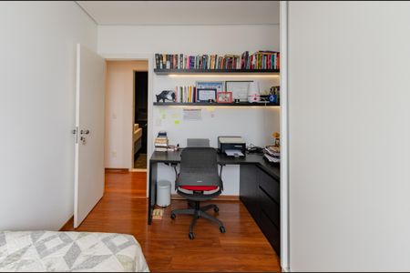 Apartamento à venda com 110m², 3 quartos e 3 vagasQuarto 1