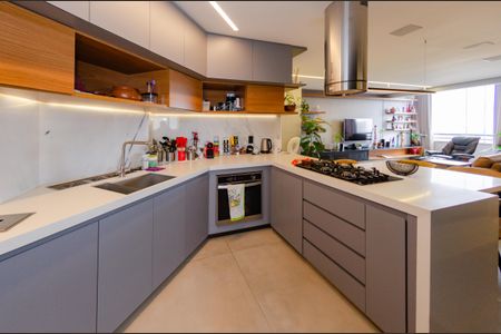 Apartamento à venda com 110m², 3 quartos e 3 vagasCozinha