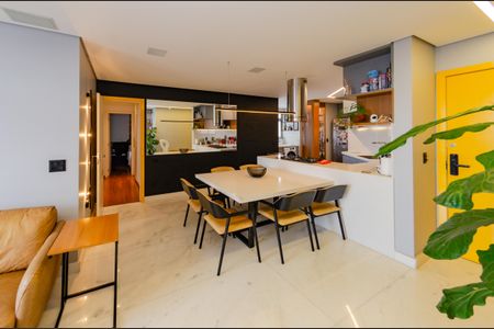 Apartamento à venda com 110m², 3 quartos e 3 vagasSala