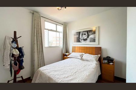 Apartamento à venda com 4 quartos, 180m² em Alto Barroca, Belo Horizonte