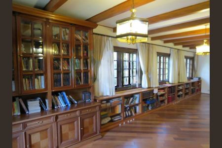 Casa de Condomínio à venda com 4 quartos, 678m² em Morumbi, São Paulo