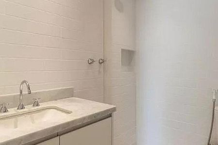 Apartamento à venda com 3 quartos, 80m² em Indianópolis, São Paulo