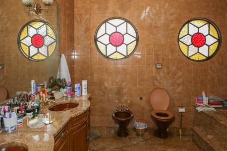 Apartamento à venda com 787m², 4 quartos e 14 vagas Apartamento à venda com 787m², 4 quartos e 14 vagasBanheiro da Suíte 1