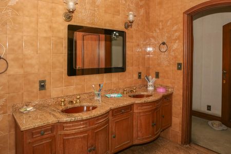 Apartamento à venda com 787m², 4 quartos e 14 vagas Apartamento à venda com 787m², 4 quartos e 14 vagasBanheiro da Suíte 4