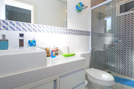 Casa à venda com 4 quartos, 320m² em Granja Julieta, São Paulo