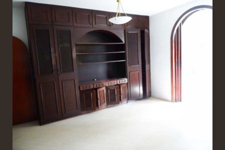 Casa à venda com 5 quartos, 441m² em Interlagos, São Paulo