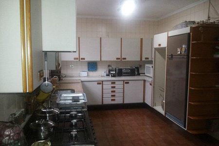 Casa à venda com 3 quartos, 165m² em Jardim Caravelas, São Paulo