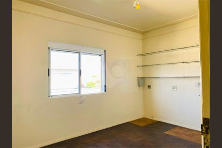 Casa à venda com 4 quartos, 275m² em Campo Grande, São Paulo