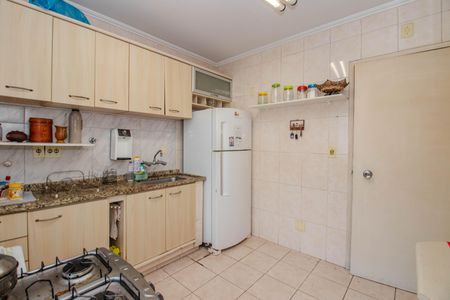 Apartamento à venda com 100m², 2 quartos e 2 vagasCozinha e Área de Serviço