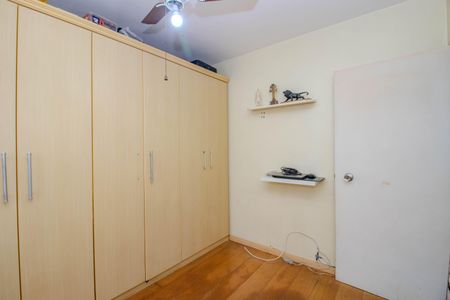 Quarto 1 de apartamento à venda com 2 quartos, 100m² em Petrópolis, Porto Alegre