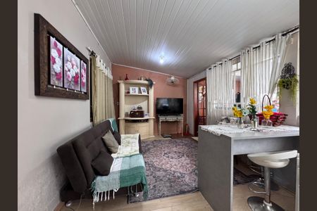 Casa à venda com 200m², 3 quartos e 2 vagas Casa à venda com 200m², 3 quartos e 2 vagassala