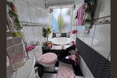 Casa à venda com 200m², 3 quartos e 2 vagas Casa à venda com 200m², 3 quartos e 2 vagasBanheiro da Suíte