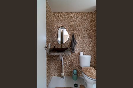 Banheiro da Suíte de apartamento para alugar com 1 quarto, 27m² em Parque Industrial Tomas Edson, São Paulo