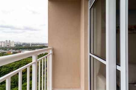 Varanda de apartamento para alugar com 1 quarto, 27m² em Parque Industrial Tomas Edson, São Paulo