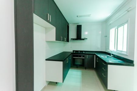 Apartamento à venda com 43m², 2 quartos e 1 vagaSala/Cozinha