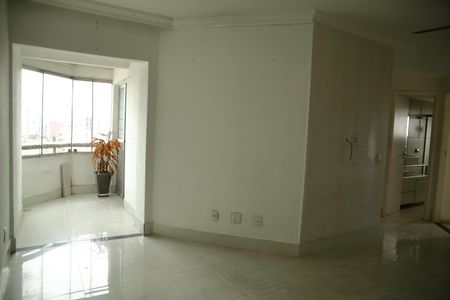 Apartamento à venda com 182m², 3 quartos e 2 vagasSala