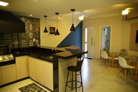 Apartamento à venda com 182m², 3 quartos e 2 vagasÁrea comum - Salão de festas