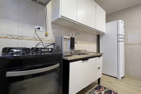 Apartamento à venda com 59m², 2 quartos e 1 vaga Apartamento à venda com 59m², 2 quartos e 1 vagaCozinha e Área de Serviço