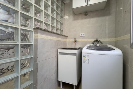 Apartamento à venda com 59m², 2 quartos e 1 vaga Apartamento à venda com 59m², 2 quartos e 1 vagaCozinha e Área de Serviço