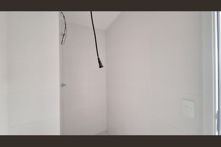 Banheiro de apartamento à venda com 1 quarto, 24m² em Pompeia, São Paulo