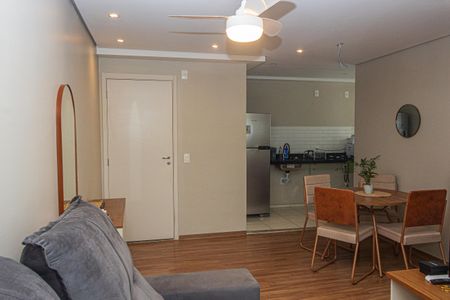 Sala de apartamento para alugar com 3 quartos, 56m² em Jurubatuba, São Paulo