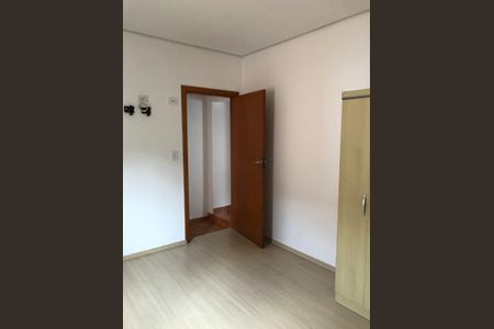 Quarto 2 de casa para alugar com 4 quartos, 135m² em Jardim Vazani, São Paulo