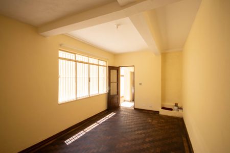 Sala/Quarto de casa para alugar com 1 quarto, 90m² em Parque Vitoria, São Paulo