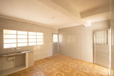 Cozinha de casa para alugar com 1 quarto, 90m² em Parque Vitoria, São Paulo