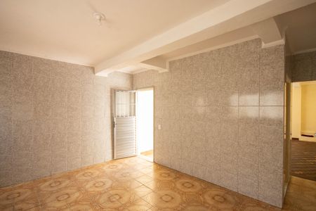 Cozinha de casa para alugar com 1 quarto, 90m² em Parque Vitoria, São Paulo