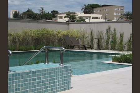 Studio à venda com 30m², 1 quarto e sem vagaÁrea comum - Piscina