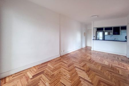 Apartamento para alugar com 65m², 2 quartos e 1 vagaSala