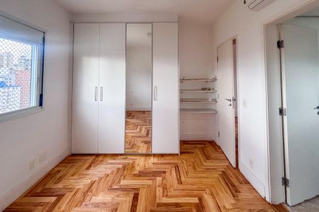 Apartamento para alugar com 65m², 2 quartos e 1 vagaSuíte