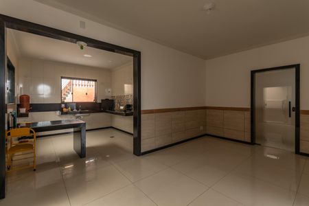 Casa à venda com 200m², 5 quartos e 2 vagasCopa