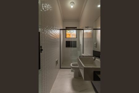 Casa à venda com 200m², 5 quartos e 2 vagasBanheiro Social