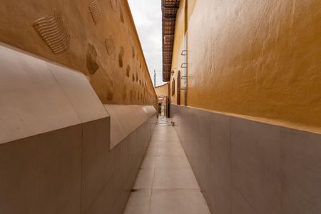 Casa à venda com 200m², 5 quartos e 2 vagasCorredor Lateral