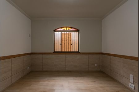 Casa à venda com 200m², 5 quartos e 2 vagasQuarto 1