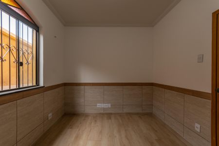 Casa à venda com 200m², 5 quartos e 2 vagasQuarto 2