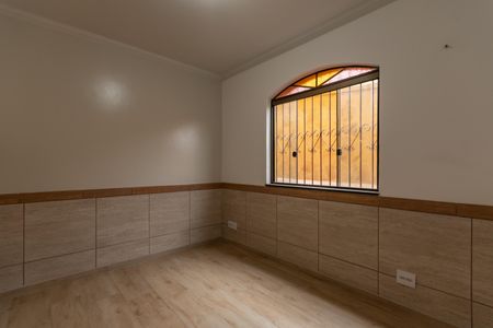 Casa à venda com 200m², 5 quartos e 2 vagasQuarto 2