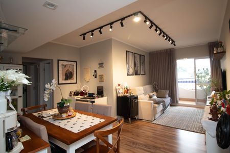 Sala  de apartamento à venda com 3 quartos, 98m² em Vila Silveira, Guarulhos