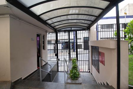 Apartamento à venda com 98m², 3 quartos e 1 vagaÁrea externa - Portaria